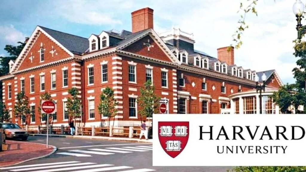 Harvard Academy Scholars Program 2025 Opens for Pakistani Students 1 Harvard University