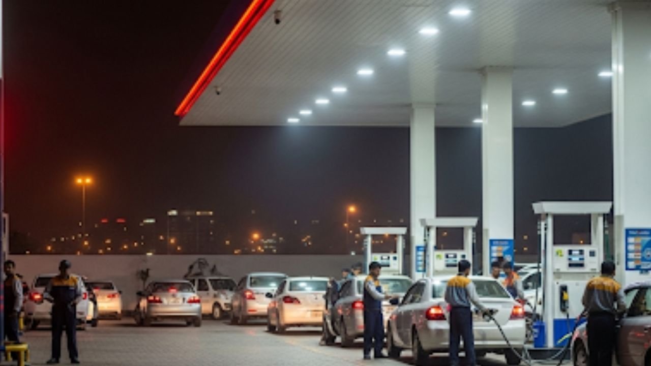 petrol price in Pakistan August 2025 updated fuel rates